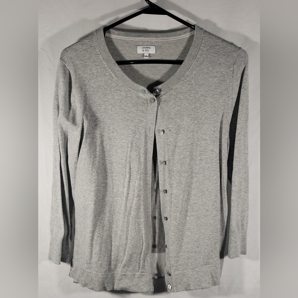 Crown & Ivy gray 3/4 sleeve cardigan size large